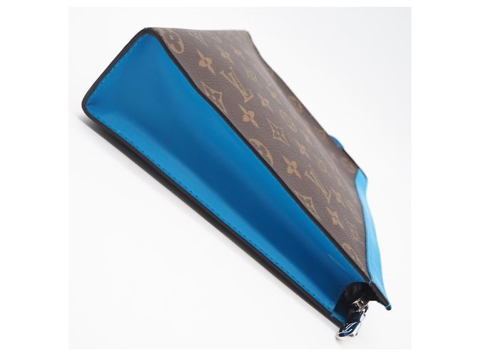 Louis Vuitton Monogram Macassar Pochette Voyage Clutch Bag Marron Bleu Beige - vue 7