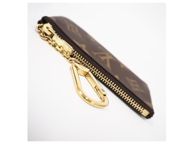 Louis Vuitton Monogram Pochette Clé Coin Case Castaño Beige - vista 4