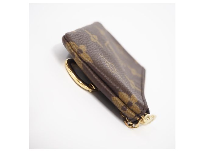 Louis Vuitton Monogram Pochette Clé Coin Case Castaño Beige - vista 6