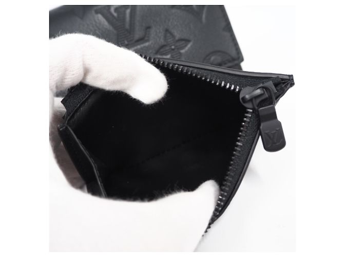 Louis Vuitton Monogram Shadow Victor Wallet Black - view 12