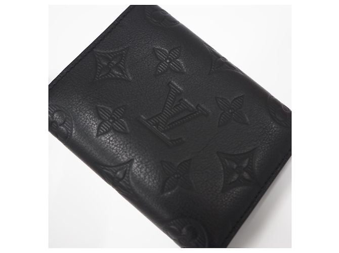 Louis Vuitton Monogram Shadow Victor Wallet Black - view 4
