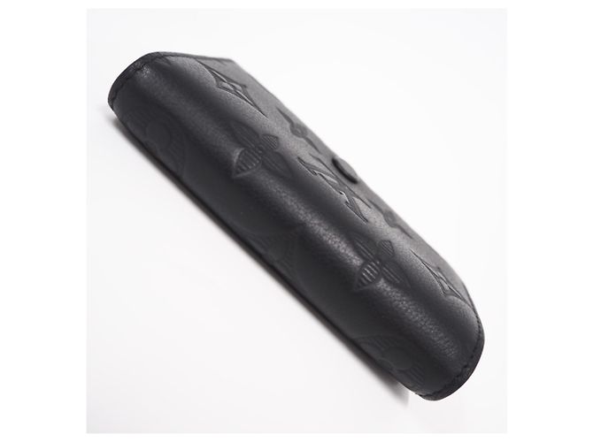 Louis Vuitton Monogram Shadow Victor Wallet Black - view 5