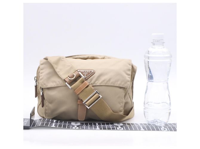 Borsa a tracolla Prada in nylon con logo Marrone Beige - vista 3