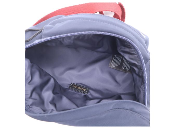 Borsa a cintura Balenciaga Nylon Wheel Rosso Blu navy - vista 14