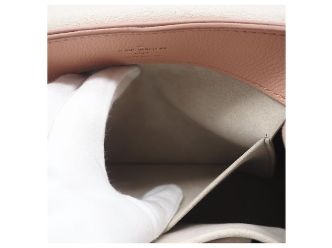Sac à épaule Louis Vuitton Lockme Ever MINI Beige - vue 14
