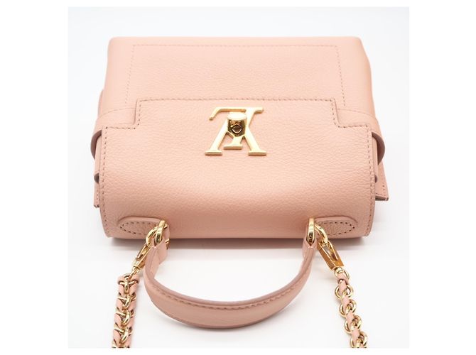 Sac à épaule Louis Vuitton Lockme Ever MINI Beige - vue 7