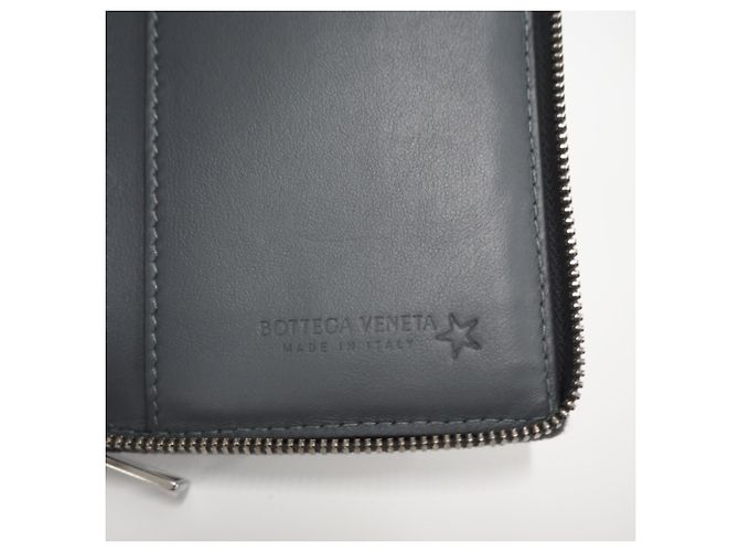 Bottega Veneta Maxi Intrecciato Compact Wallet - view 10