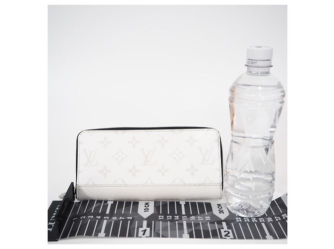 Portafoglio Zippy Louis Vuitton Taigarama Marrone Bianco - vista 3
