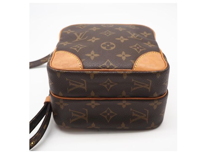 Bolso de hombro Louis Vuitton Monogram Amazon Castaño Beige - vista 8