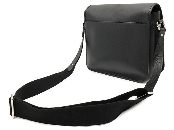 Borsa a tracolla Louis Vuitton Taiga Andrey Grigio - vista 3