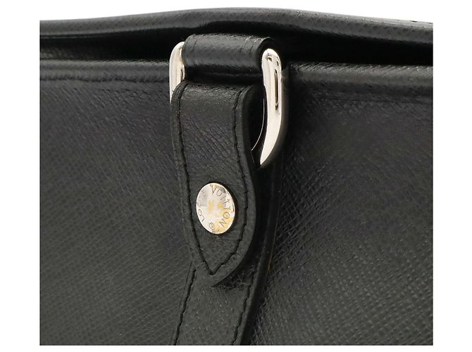 Borsa a tracolla Louis Vuitton Taiga Andrey Grigio - vista 6