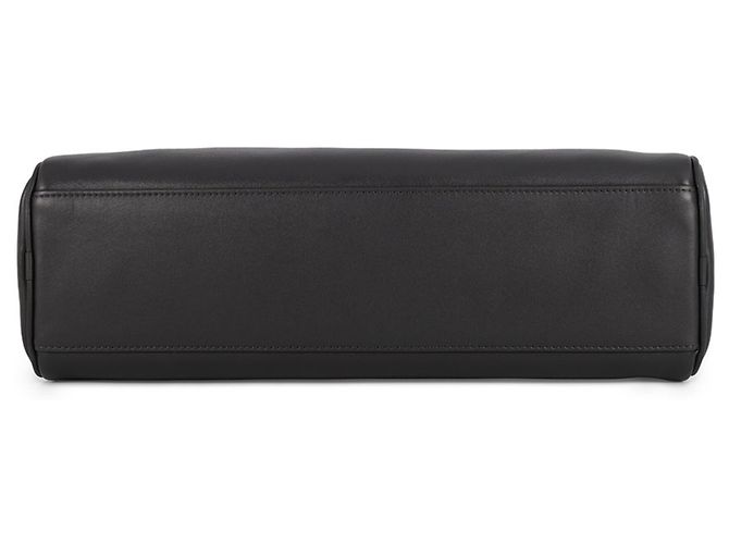 Bolsa de ombro Chanel em couro de bezerro preto - vista 3