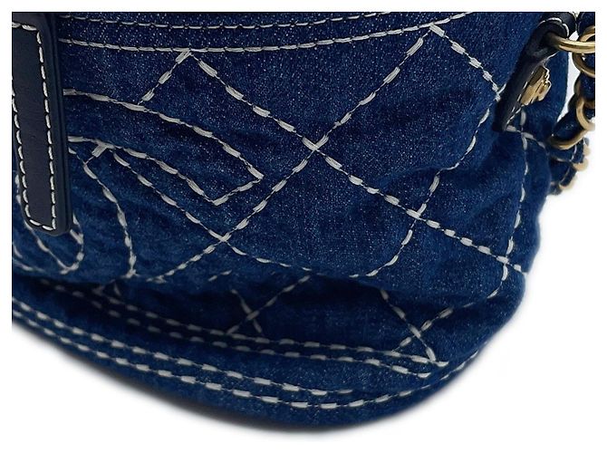 Bolsa de ombro Chanel Matelassé em denim Azul marinho - vista 8