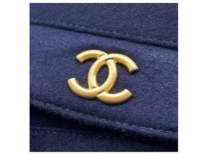 Timeless Bolsa de Ombro Chanel Matelassé em Lã - vista 9