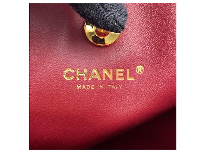 Chanel Tote Bag aus schwarzem Kalbsleder - Ansicht 17