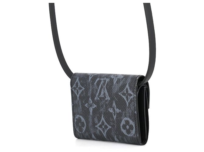 Louis Vuitton Tri-Fold Wallet Black - view 2