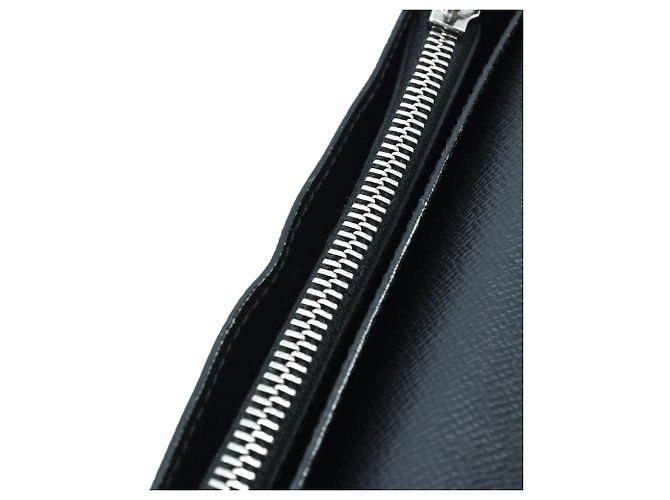 Brazza Monedero Louis Vuitton Taiga Negro Gris - vista 11