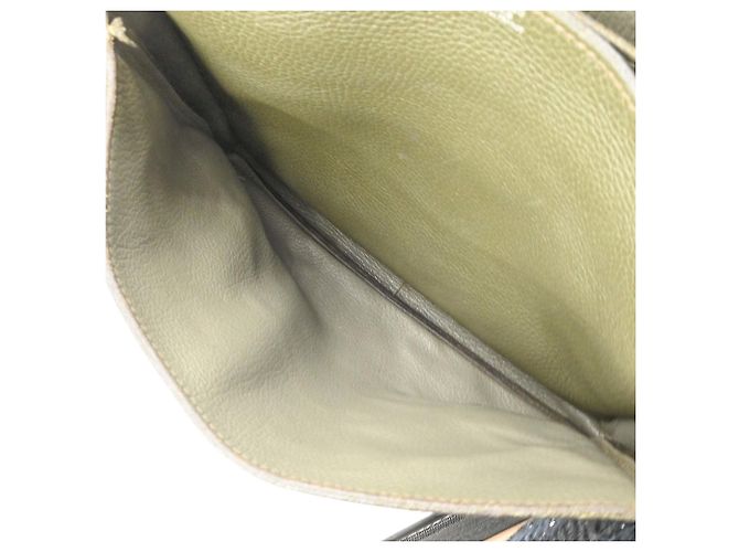 Hermès Sac à épaule Hermes Steve Buzas 35 Vert Kaki - vue 11