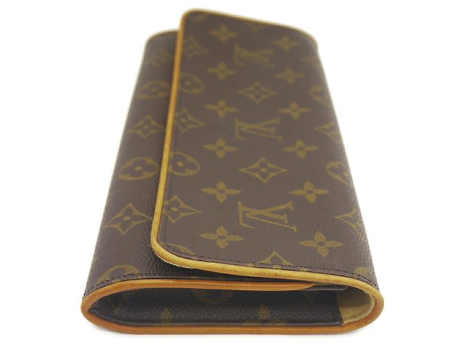 Louis Vuitton Pochette Twin GM Monogram Shoulder Bag - view 4