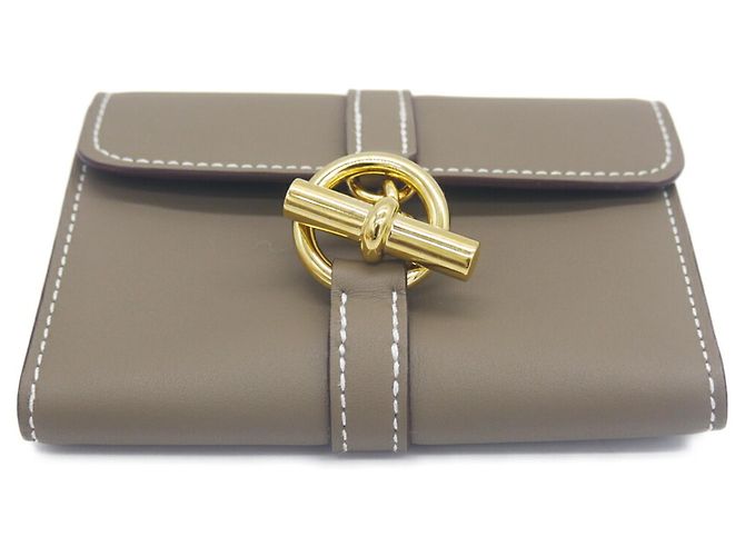 Hermès Carteira Compacta e Porta-moedas Hermes Glenan Taupe - vista 3