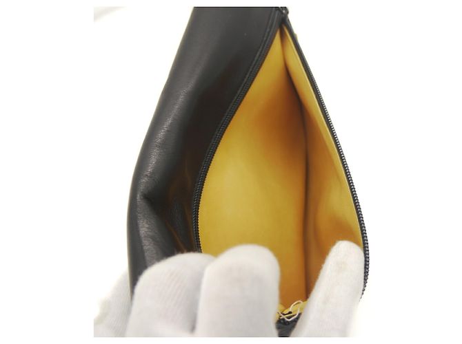 Céline Pochette Celine Blazon en cuir Noir - vue 7