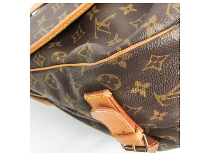 Louis Vuitton Saumur Monogram Canvas 43 Marrone - vista 6
