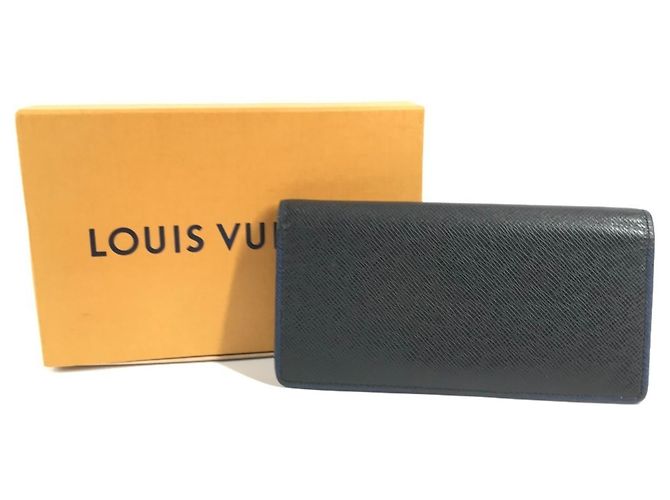 Louis Vuitton Taiga Portefeuille Brazza Bicolor Long Wallet Nero Blu - vista 17