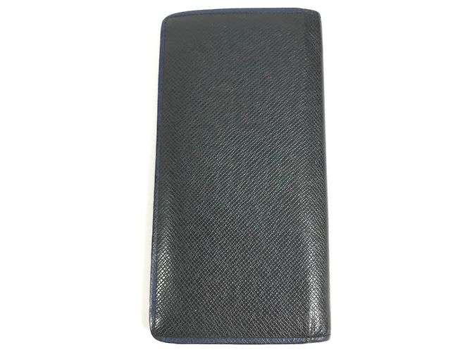 Louis Vuitton Taiga Portefeuille Brazza Bicolor Long Wallet Nero Blu - vista 2