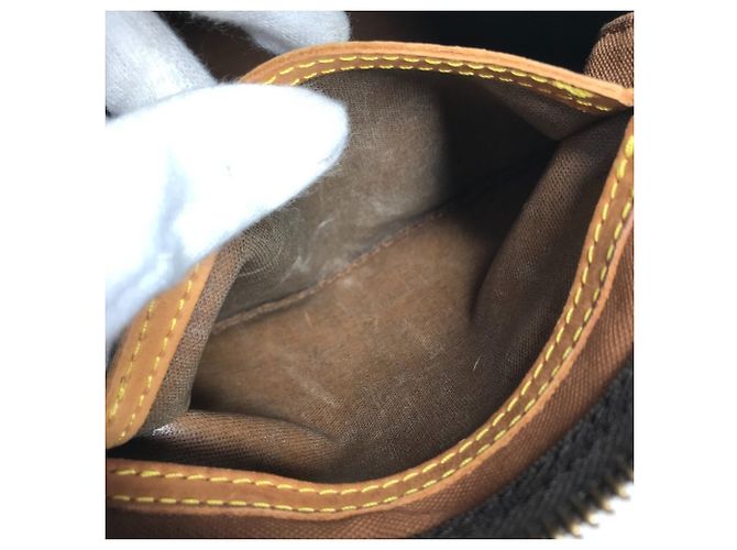 Bolso Louis Vuitton Monogram Speedy 25 Castaño - vista 13