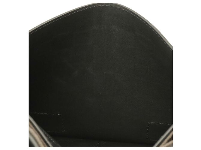 Bolsa Messenger Louis Vuitton District PM Preto - vista 9