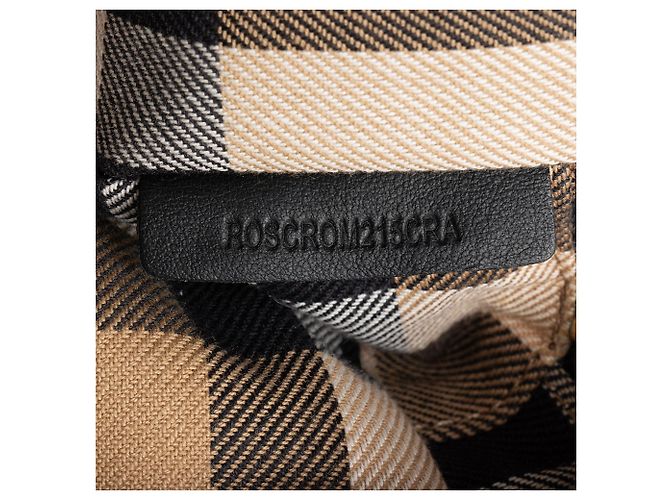 Burberry Bolsa Crossbody Small em couro de bezerro granulado macio com fivela - vista 6
