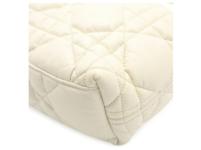 Bolso Dior Travel Cannage Nomad Blanco - vista 3