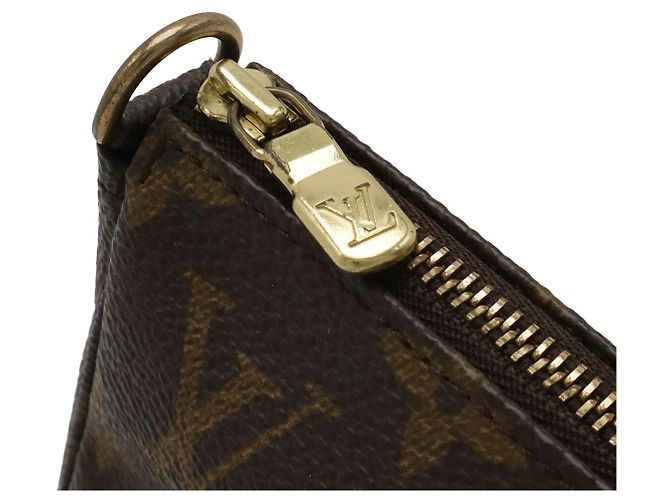 Bolsa de Acessórios Louis Vuitton Marrom - vista 4