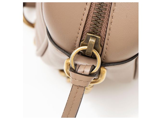Borsa Small Camera GG Marmont in pelle matelassé Gucci Marrone Beige - vista 10
