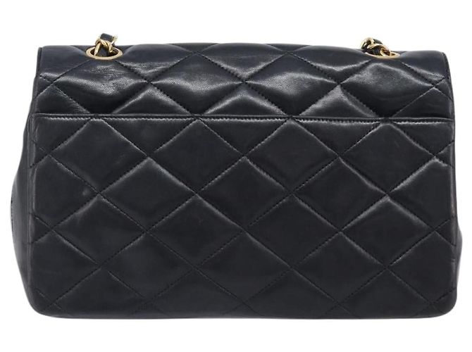 CHANEL Matelasse Chain Shoulder Bag Lamb Skin Black Gold Tone CC - vista 2