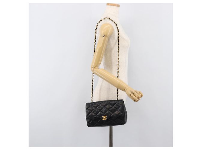 CHANEL Matelasse Chain Shoulder Bag Lamb Skin Black Gold Tone CC - vista 28