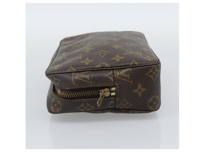 Louis Vuitton Trousse Toiletry Monogram Canvas 23 Castaño - vista 3