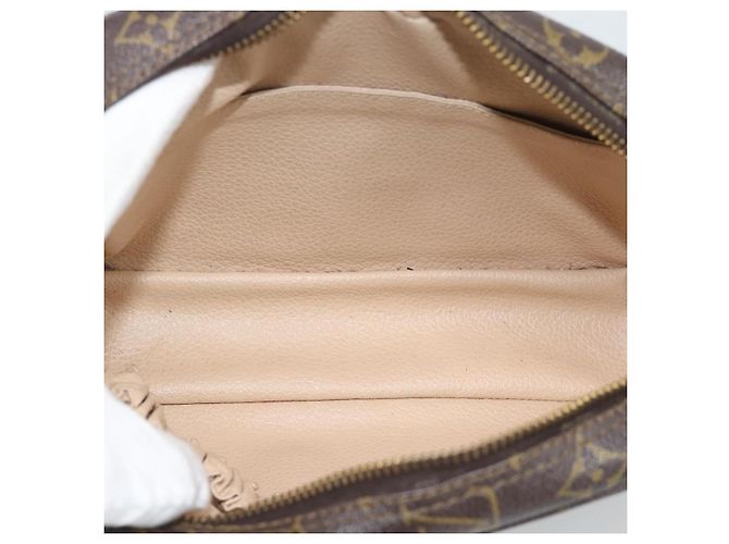 Louis Vuitton Trousse Toiletry Monogram Canvas 23 Castaño - vista 5