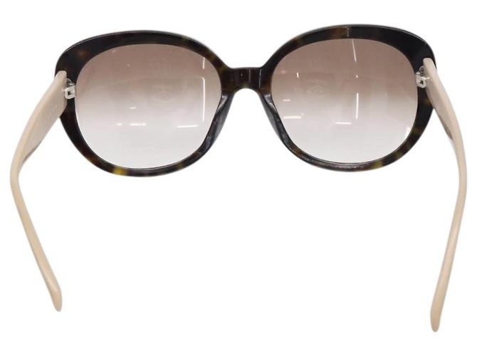 Chanel Logo CC Plastic Negro - vista 2