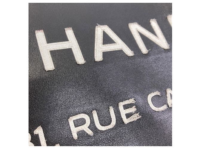 Chanel Essential Tote Bag Black - view 11