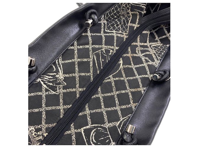 Chanel Essential Tote Bag Black - view 12