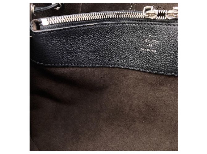 Bolso de mano Louis Vuitton Bella Tote Negro - vista 8