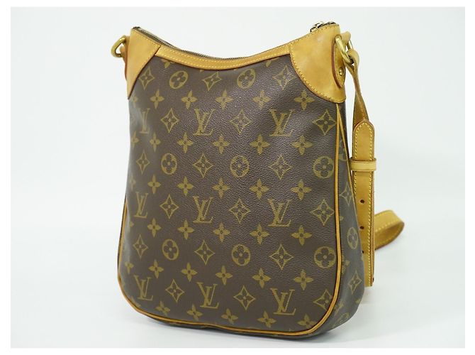 Louis Vuitton Odeon Monogram Canvas PM Marrom - vista 2