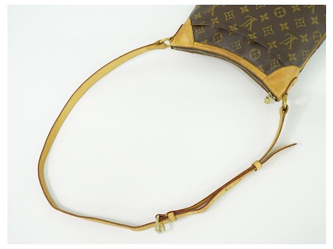 Louis Vuitton Odeon Monogram Canvas PM Marrom - vista 7