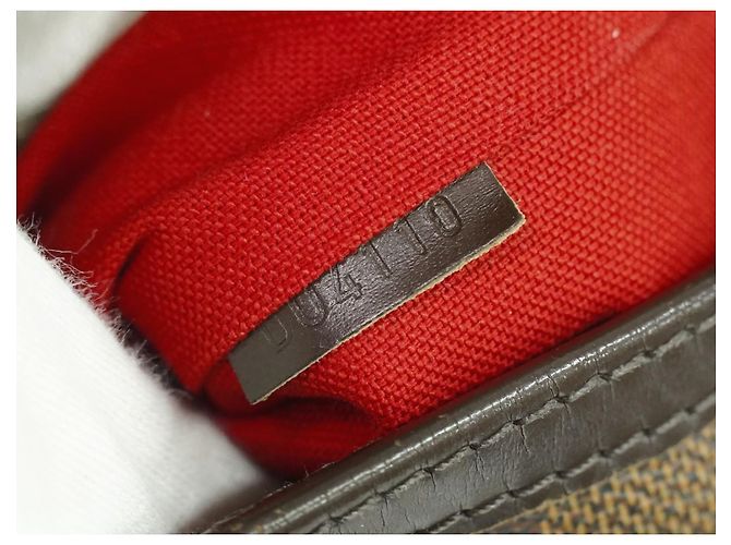 Louis Vuitton Bloomsbury Damier Ebene PM Castaño - vista 7