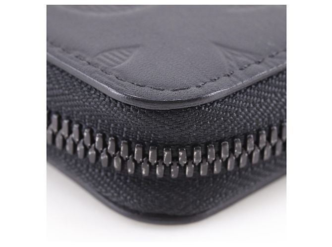 Cartera larga Louis Vuitton en Monogram Shadow Negro - vista 4