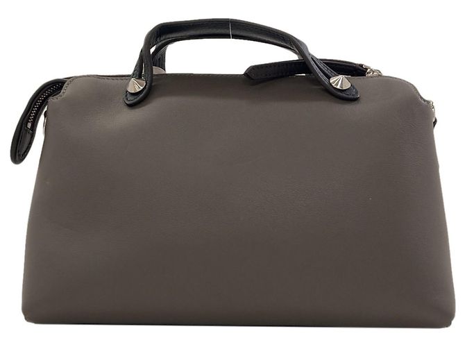 Bolsa 2-Way Fendi By The Way Medium Cinza antracite - vista 2