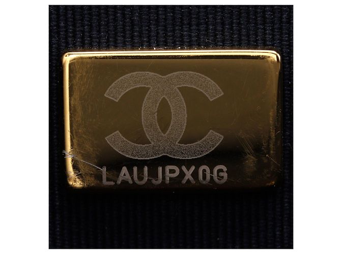 Borsa a tracolla Chanel Boy 25 Nero - vista 13