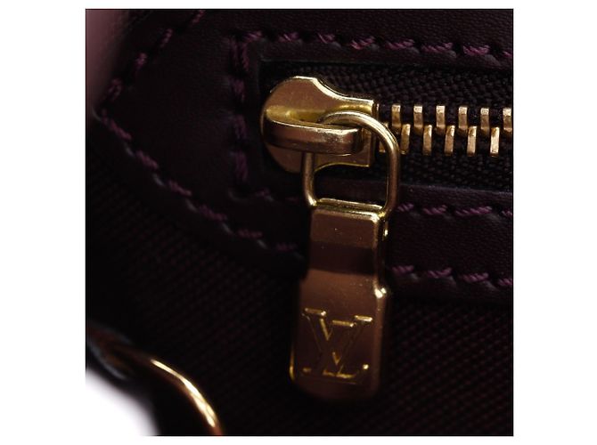 Borsa a tracolla Louis Vuitton Yaranga - vista 14