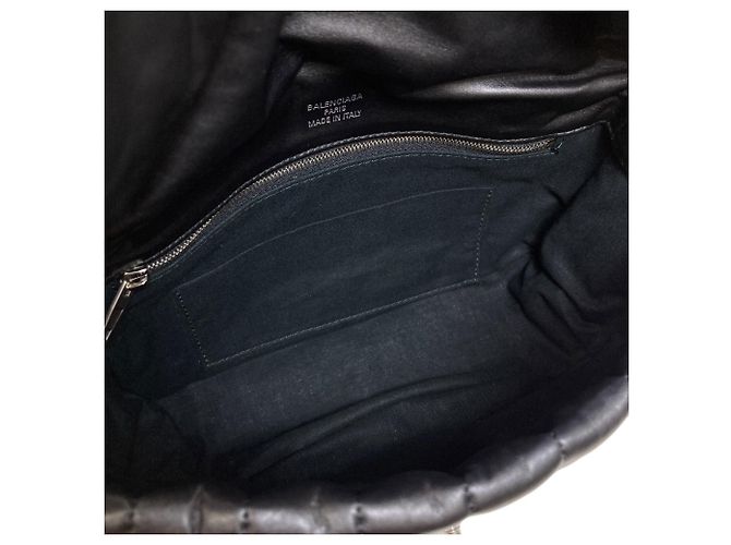 Everyday Balenciaga 787896 Monaco BB Logo Small Sling Bag Noir - vue 5
